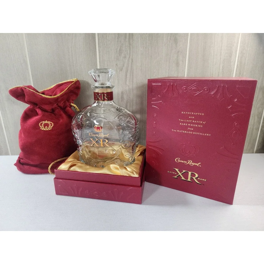 Crown Royal XR Extra Rare EMPTY Bottle 750ml Waterloo Red Box Bag Glass Decanter